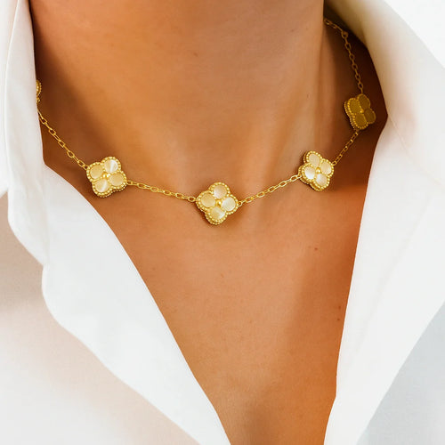 Amelie Clover Necklace - Gold Edition